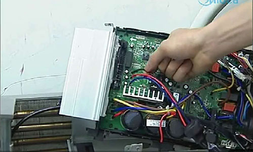 新昌美的空调电话是多少